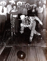 Boot Scootin' Bowly